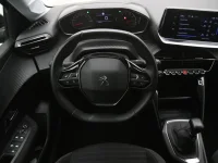 Peugeot 208 1.2 74kW thumbnail