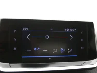 Peugeot 208 1.2 74kW thumbnail