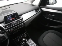 BMW 218 2 110kW thumbnail
