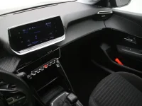 Peugeot 208 1.2 74kW thumbnail
