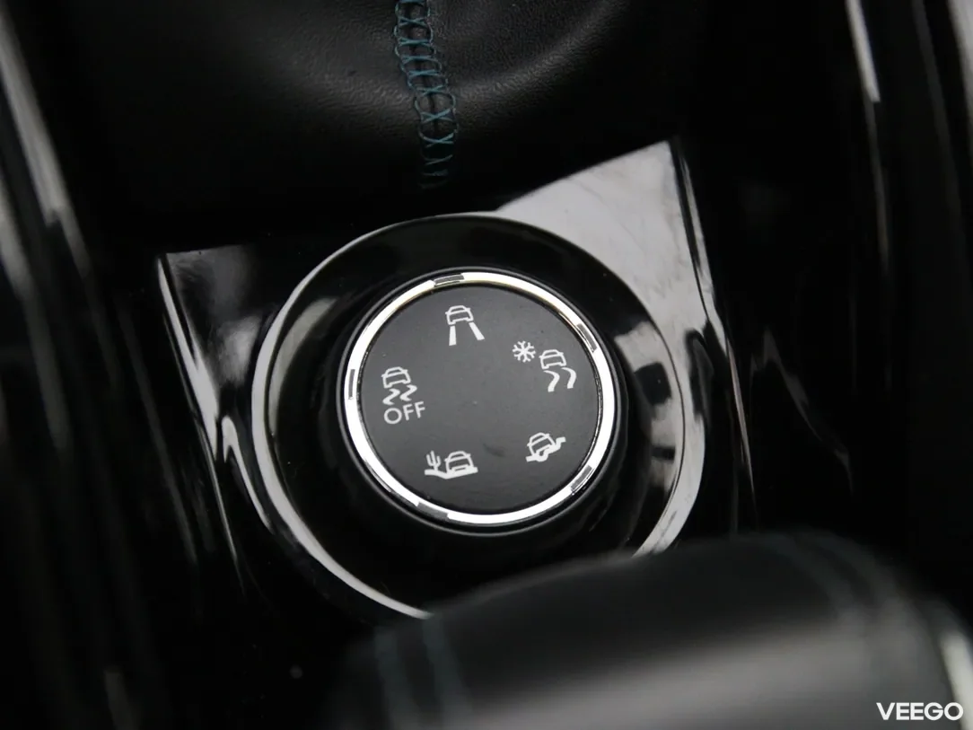 Peugeot 2008 1.2 96kW