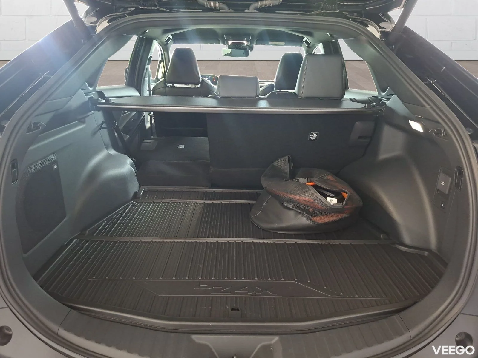 Toyota bZ4X Executive EV 64kW