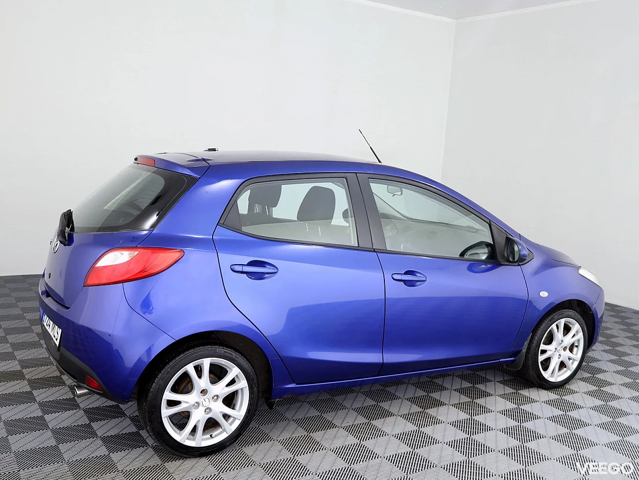 Mazda 2 1.5 76kW