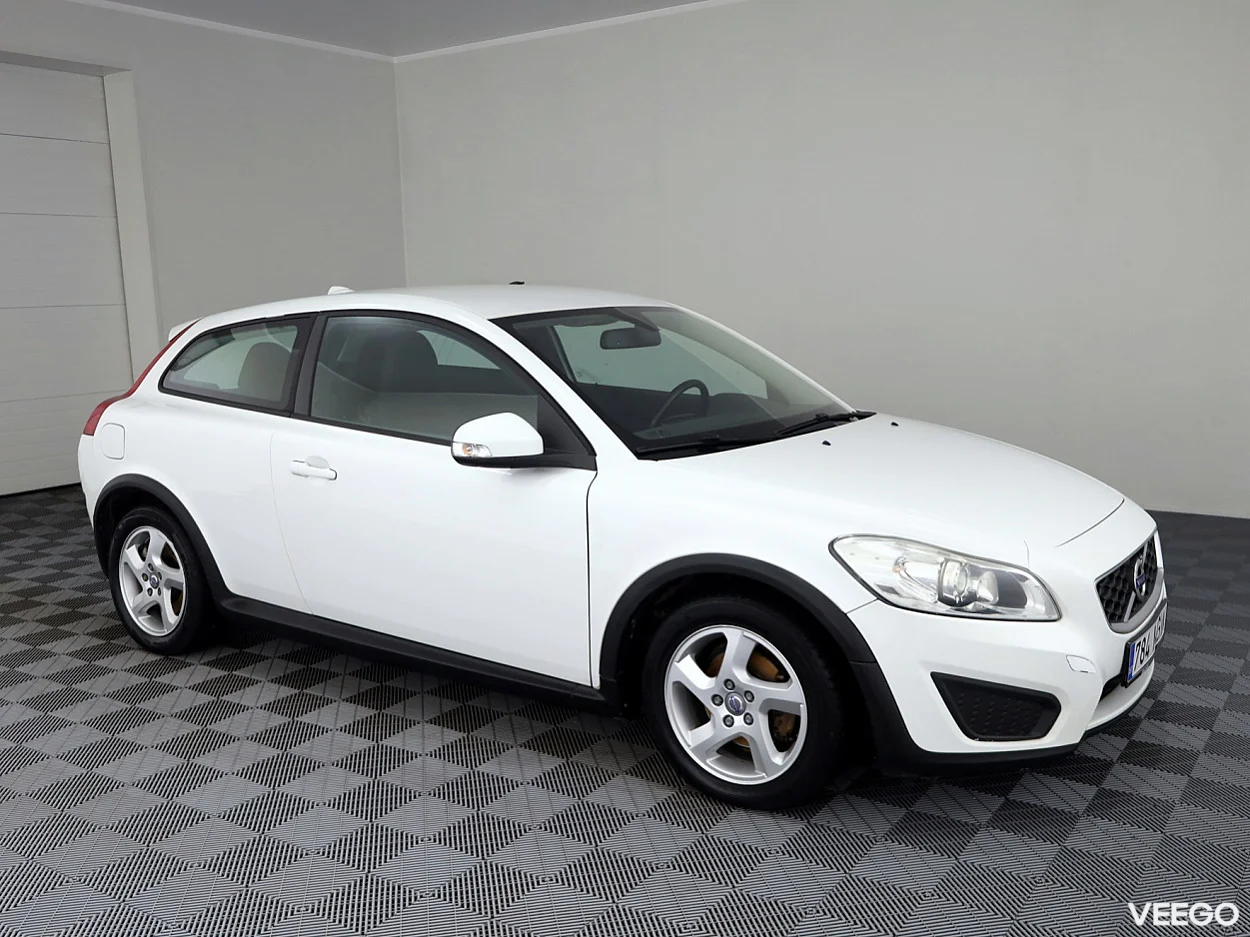 Volvo C30 1.6 84kW