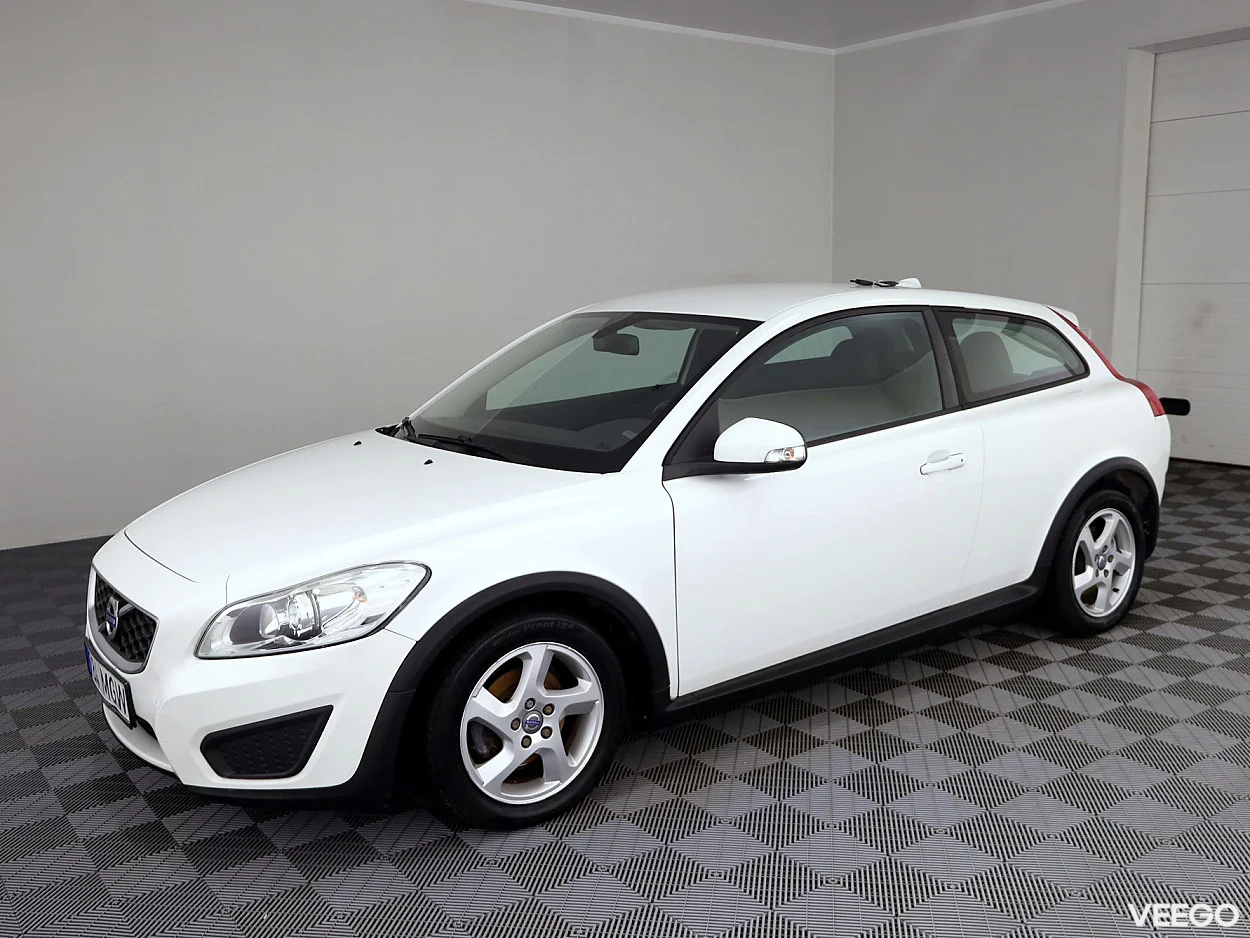 Volvo C30 1.6 84kW
