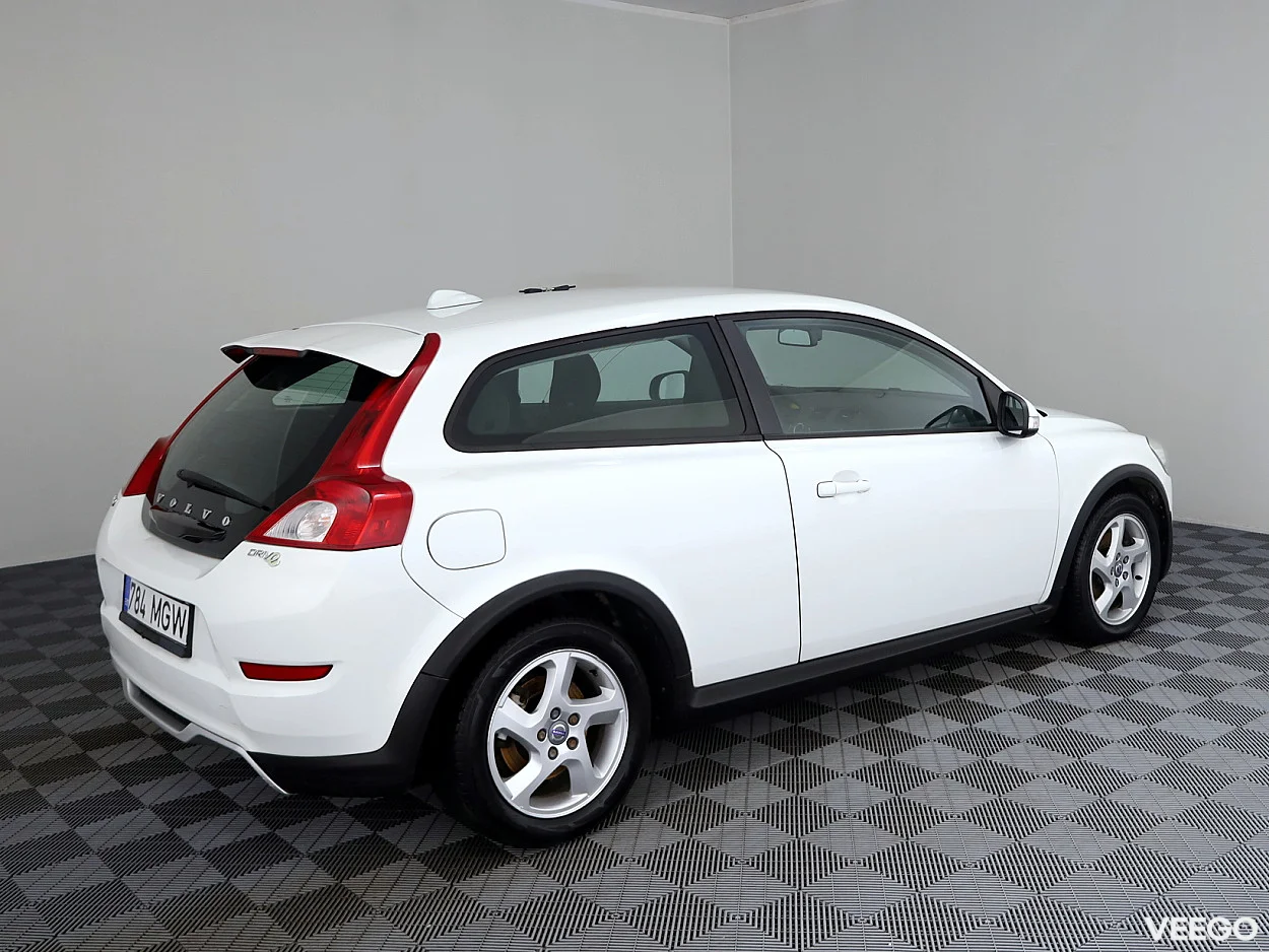 Volvo C30 1.6 84kW