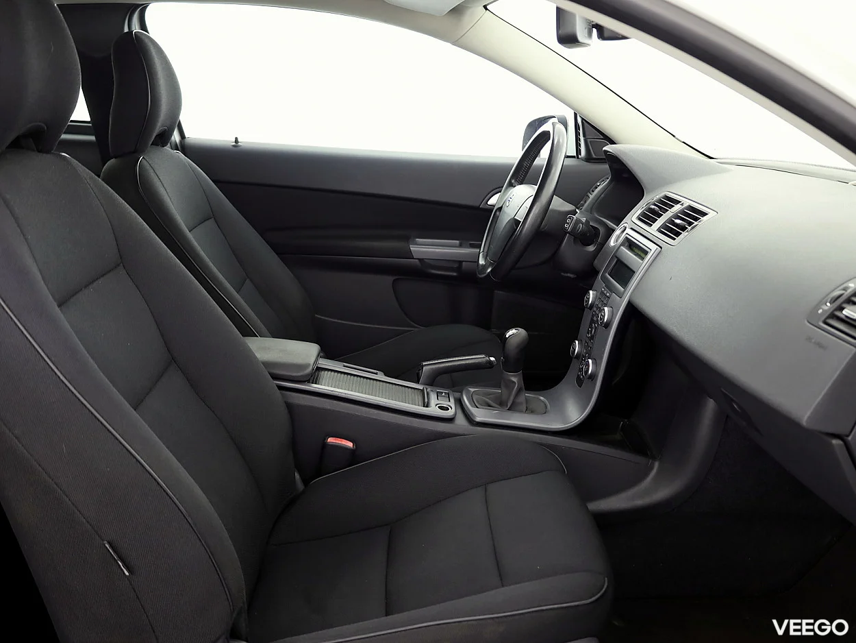 Volvo C30 1.6 84kW