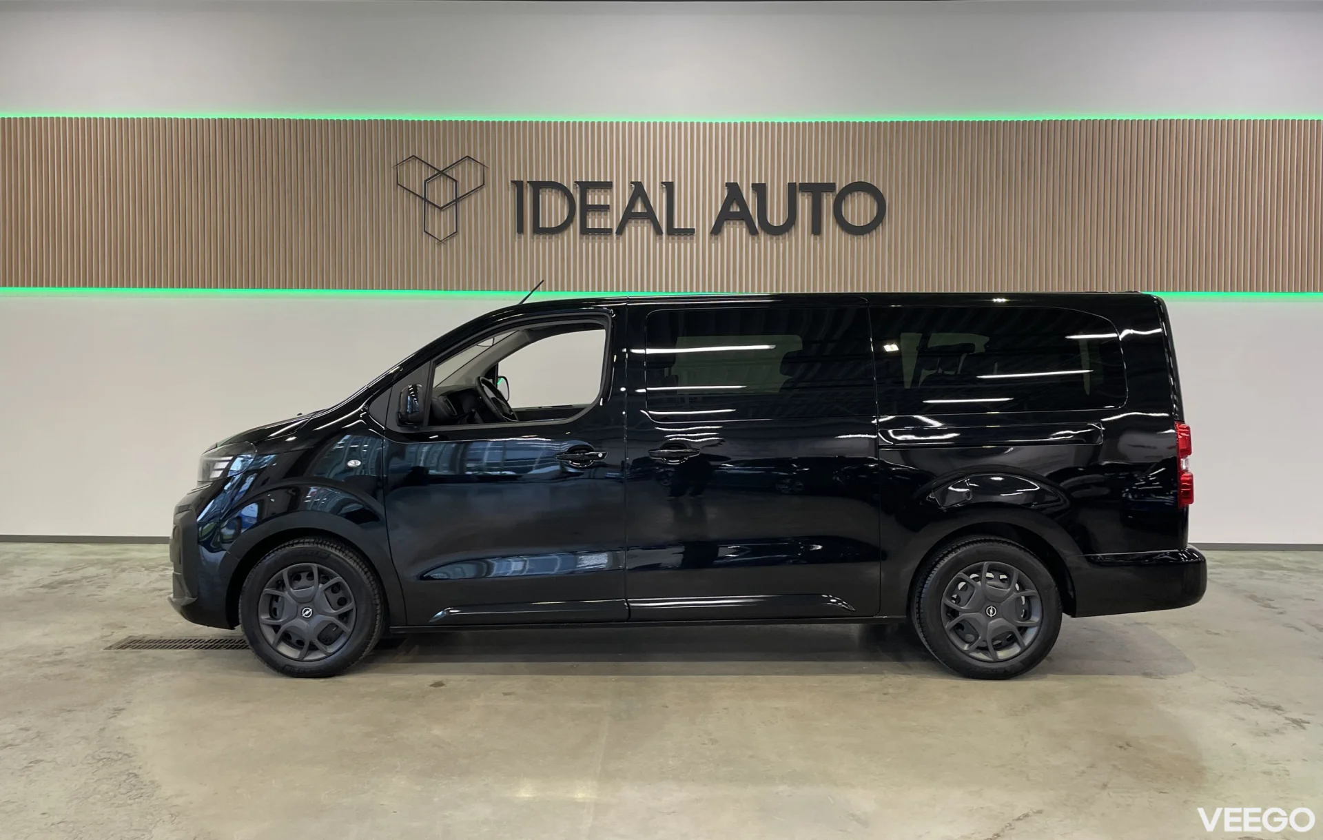 Opel Zafira Life L3 Shuttle 2 130kW