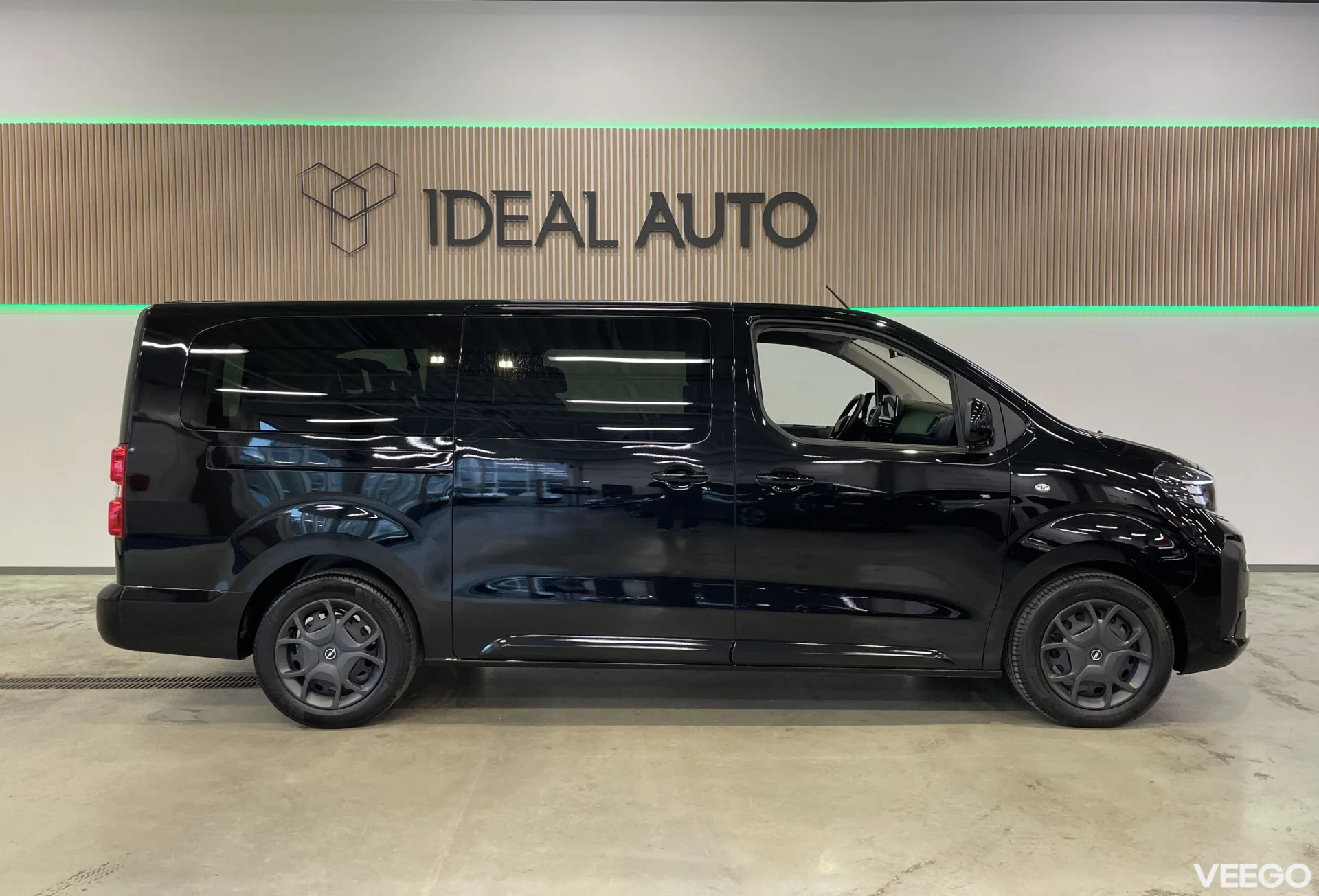 Opel Zafira Life L3 Shuttle 2 130kW