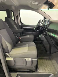 Opel Zafira Life L3 Shuttle 2 130kW thumbnail