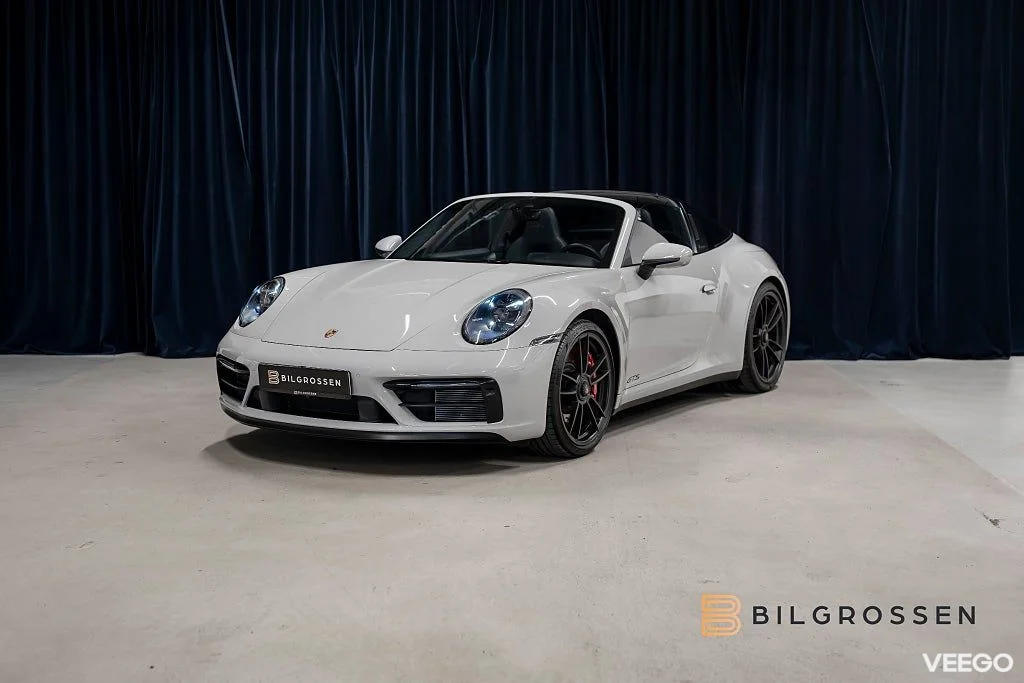 Porsche 911 Targa 4 GTS Lyft Bakaxel Sport Chron Plus Sportavg 353kW