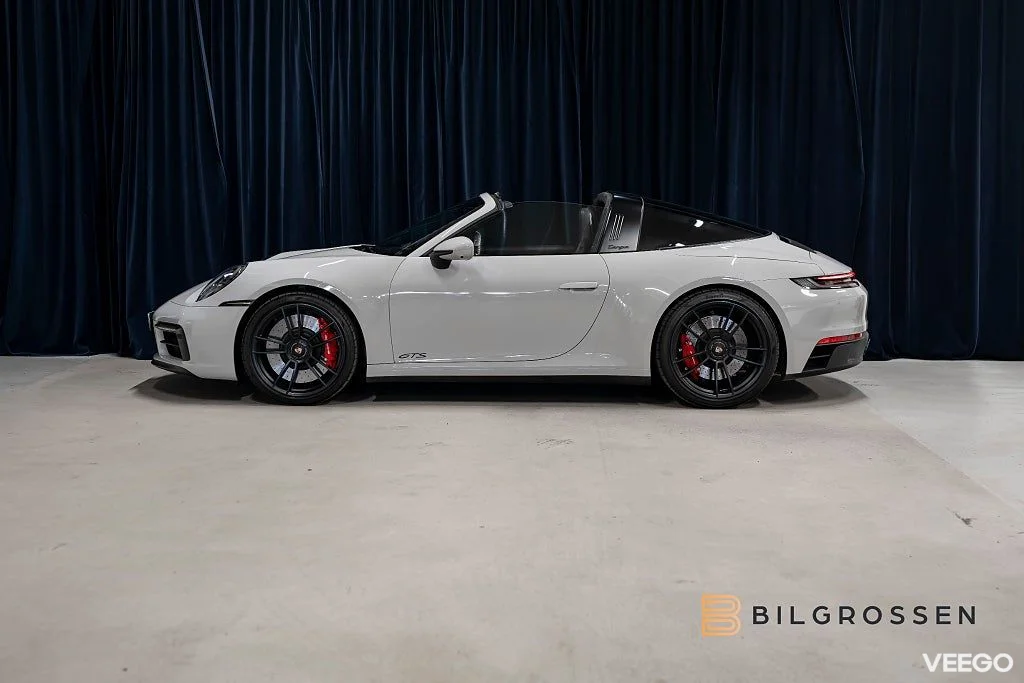 Porsche 911 Targa 4 GTS Lyft Bakaxel Sport Chron Plus Sportavg 353kW