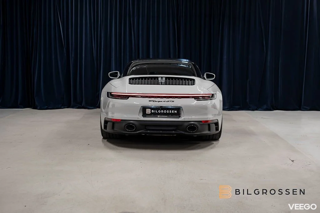 Porsche 911 Targa 4 GTS Lyft Bakaxel Sport Chron Plus Sportavg 353kW