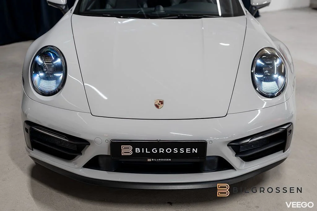 Porsche 911 Targa 4 GTS Lyft Bakaxel Sport Chron Plus Sportavg 353kW