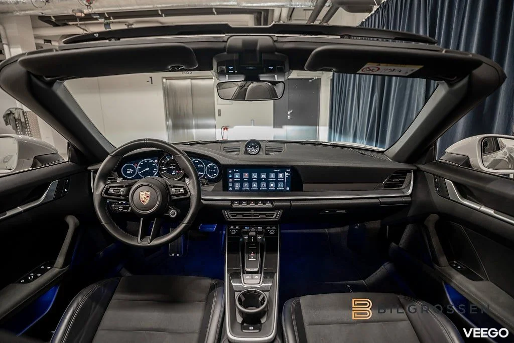 Porsche 911 Targa 4 GTS Lyft Bakaxel Sport Chron Plus Sportavg 353kW