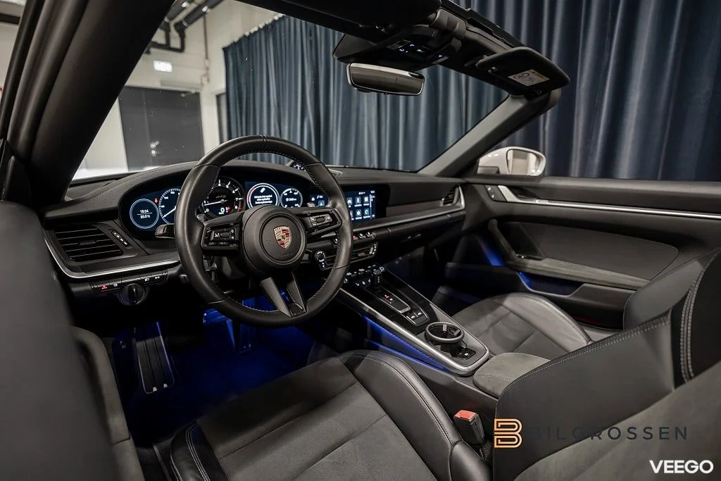 Porsche 911 Targa 4 GTS Lyft Bakaxel Sport Chron Plus Sportavg 353kW