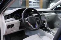 Volkswagen Passat 1.4 170kW thumbnail
