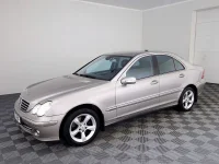 Mercedes-Benz C200 1.8 121kW thumbnail