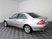 Mercedes-Benz C200 1.8 121kW thumbnail
