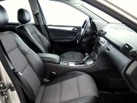 Mercedes-Benz C200 1.8 121kW thumbnail