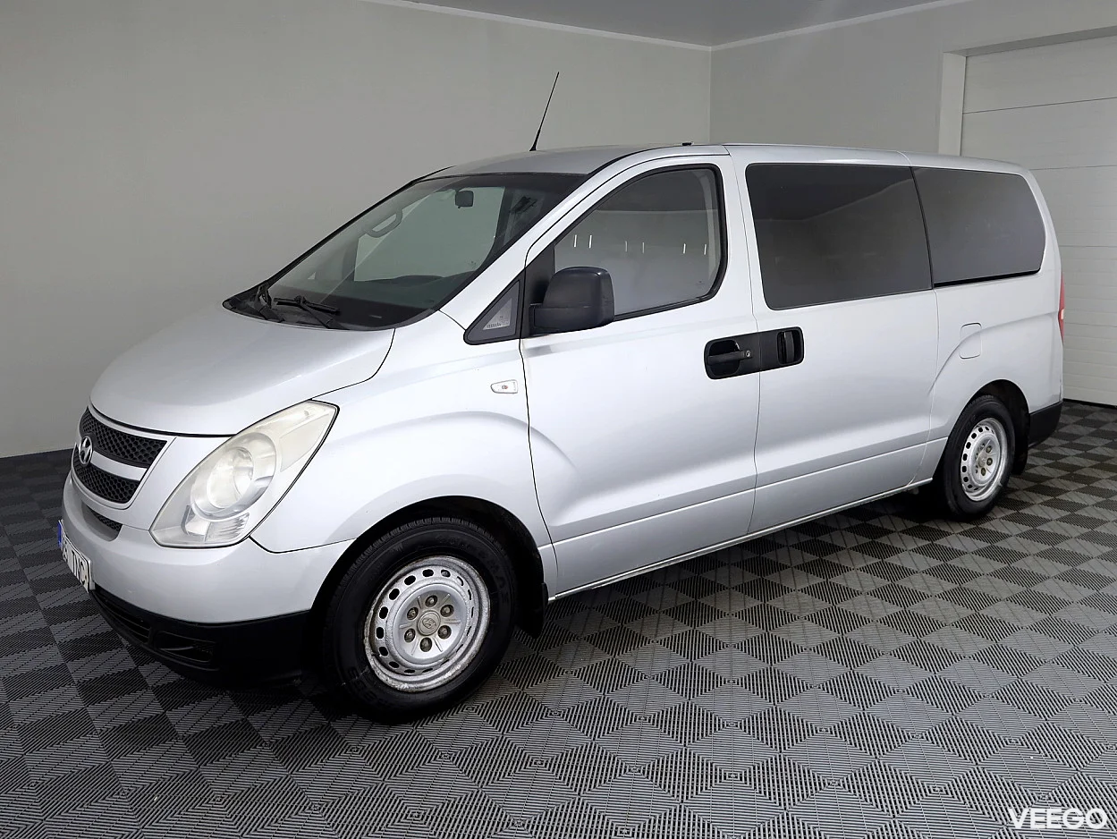 Hyundai H1 2.5 121kW