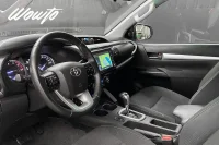 Toyota Hilux DH 2.8 4WD 204HK /Kåpa /Drag /Moms 150kW