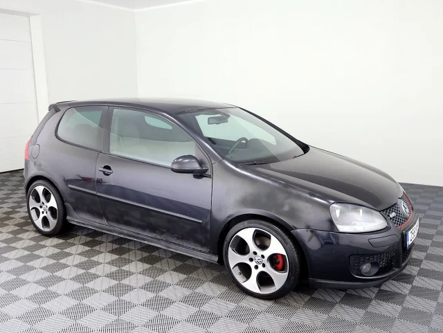 Image of Volkswagen Golf 2.0 147kW