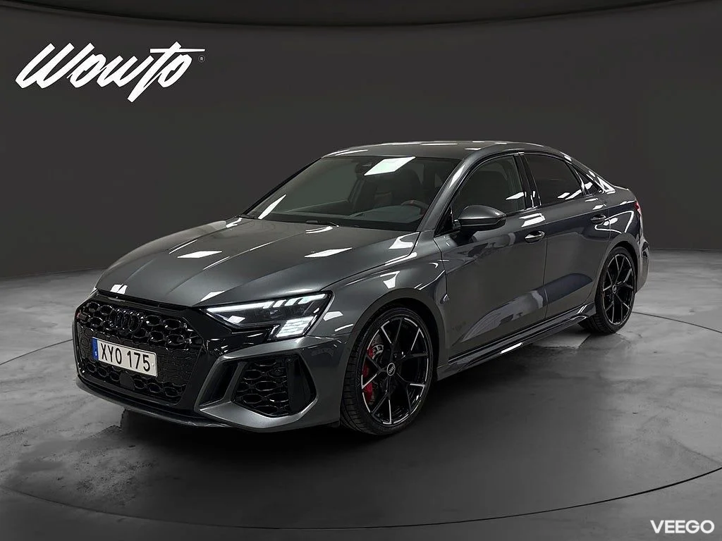 Audi RS 3 Sedan 400HK /RS-Design+ /HuD /Sportavgas /Se Spec 294kW