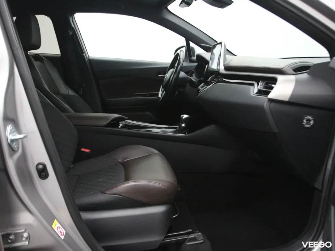 Toyota C-HR 1.8 90kW