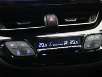 Toyota C-HR 1.8 90kW thumbnail