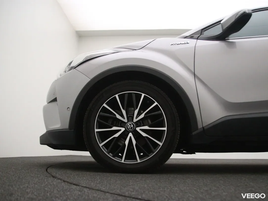 Toyota C-HR 1.8 90kW