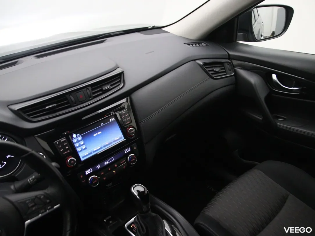 Nissan X-Trail 1.6 96kW
