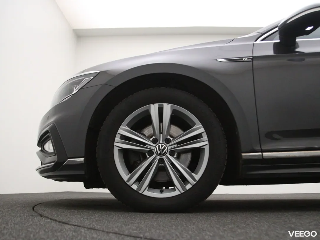 Volkswagen Passat 2 110kW