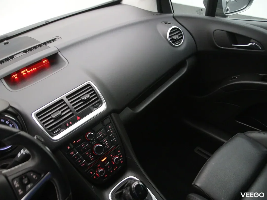 Opel Meriva 1.6 81kW