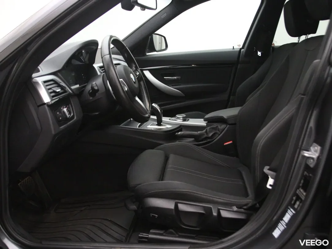 BMW 320 2 135kW