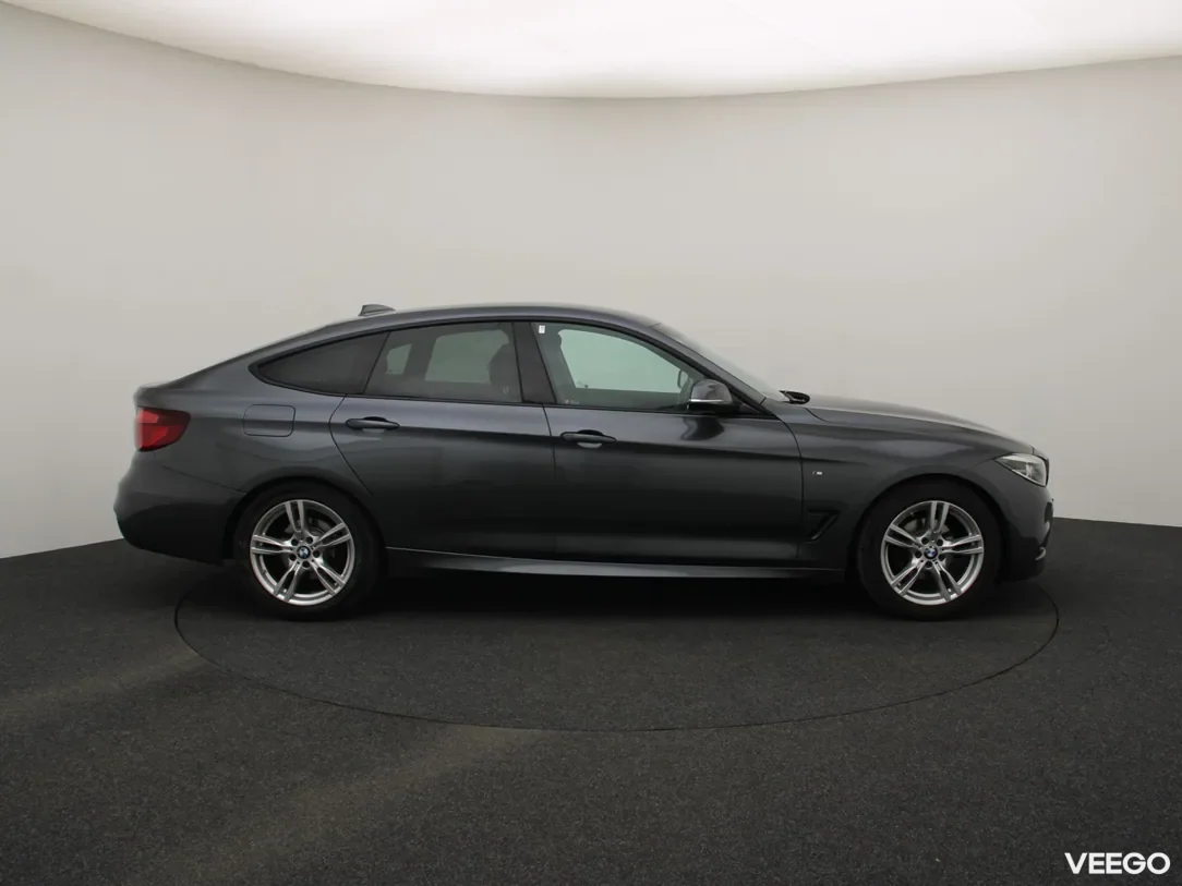 BMW 320 2 135kW