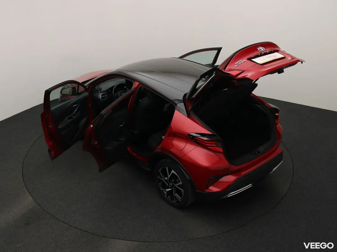 Toyota C-HR 2 135kW
