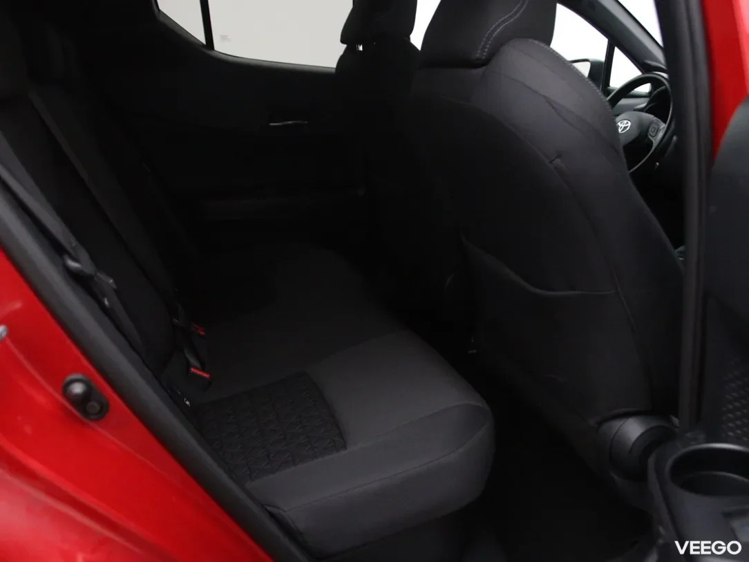 Toyota C-HR 2 135kW