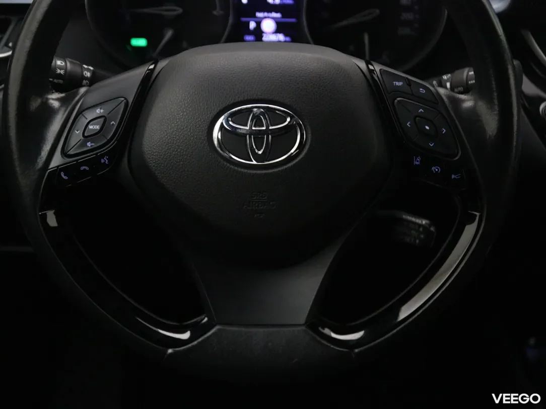 Toyota C-HR 2 135kW