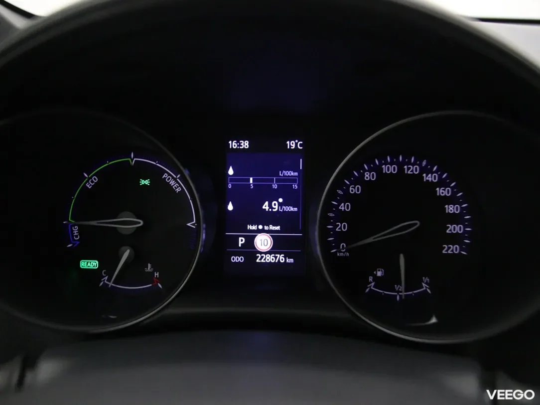 Toyota C-HR 2 135kW