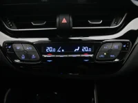 Toyota C-HR 2 135kW thumbnail