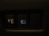 Toyota C-HR 2 135kW thumbnail