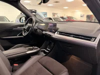 BMW iX1 xDrive30 M-sportpaket Head-up  Drag 0kW thumbnail