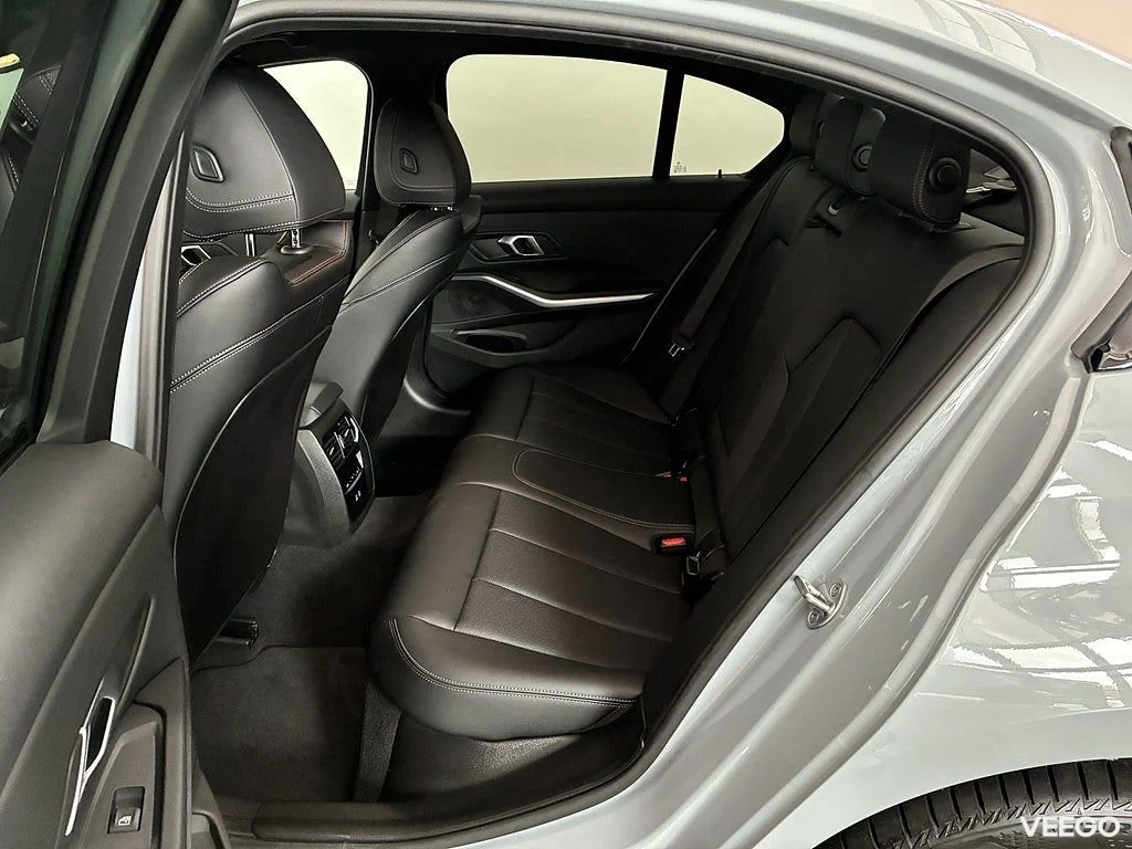 BMW 330 xDrive Sedan M Sport 18" Rattvärme Park Assist 0kW