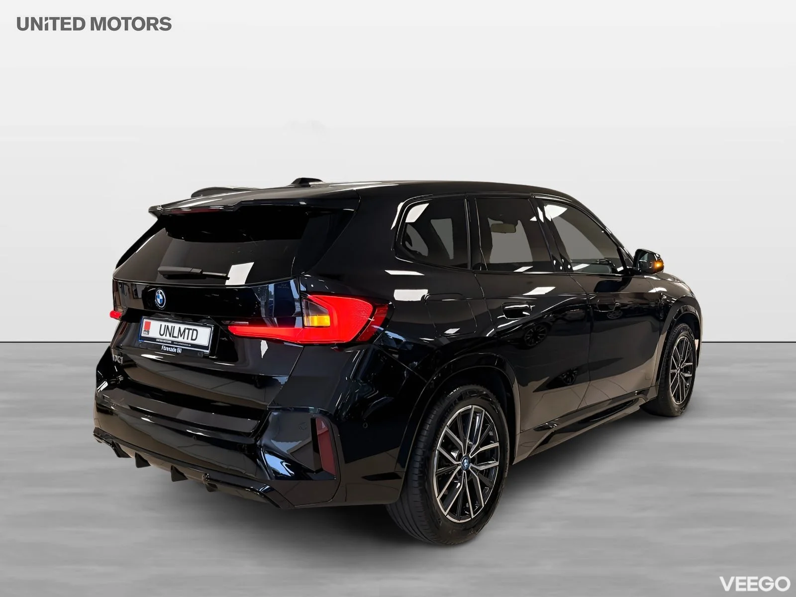 BMW iX1 xDrive30 M-sportpaket Head-up  Drag 0kW