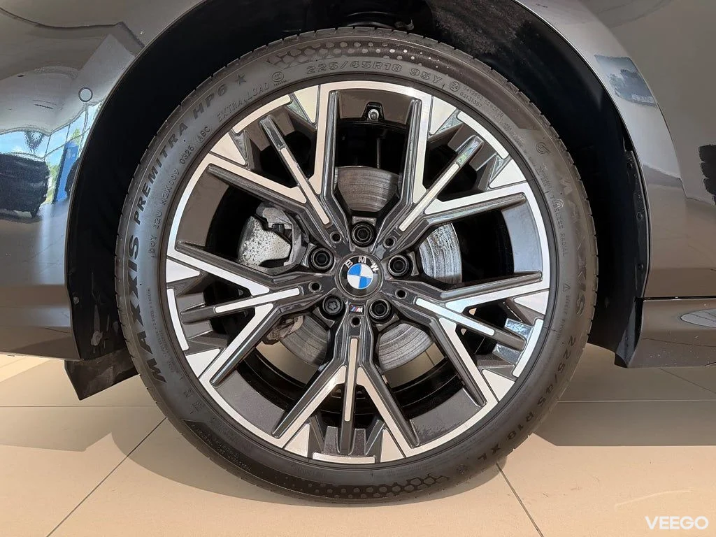 BMW 120 M-Sport paket, Navi, Rattvärme, Backkamera, CarPlay 0kW