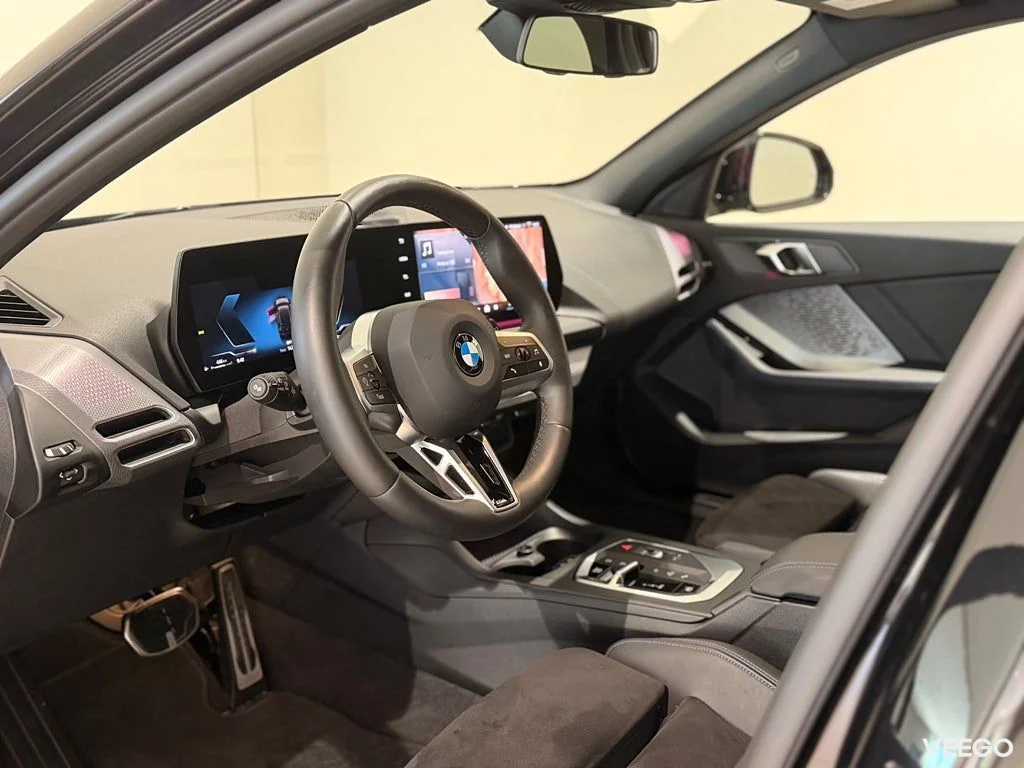 BMW 120 M-Sport paket, Navi, Rattvärme, Backkamera, CarPlay 0kW