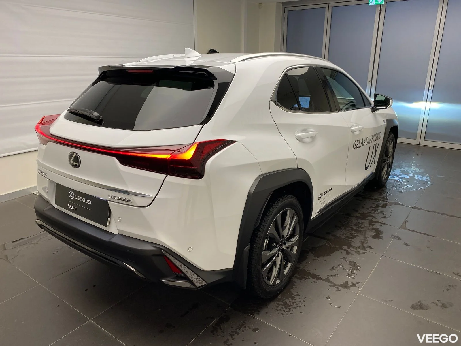 Lexus UX 300h - 112kW