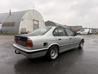 BMW 525 e34 2.5 105kW thumbnail