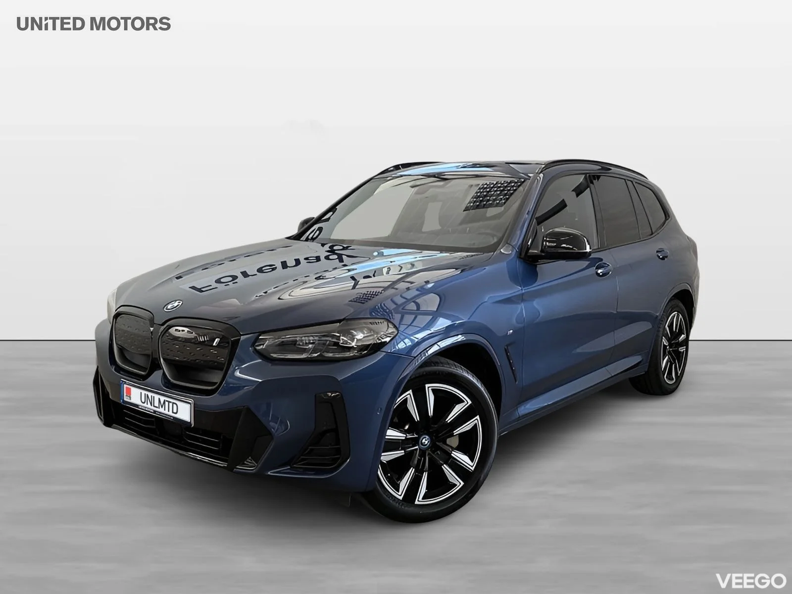 BMW iX3 Charged M Sport Panorama Rattvärme Drive/ParkAssist 0kW